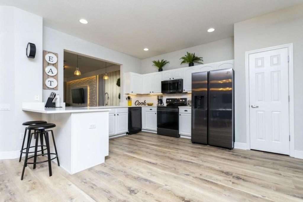 6 Bedrooms Pool And Game Room - 2 Miles To Disney 7817 Orlando Exterior photo